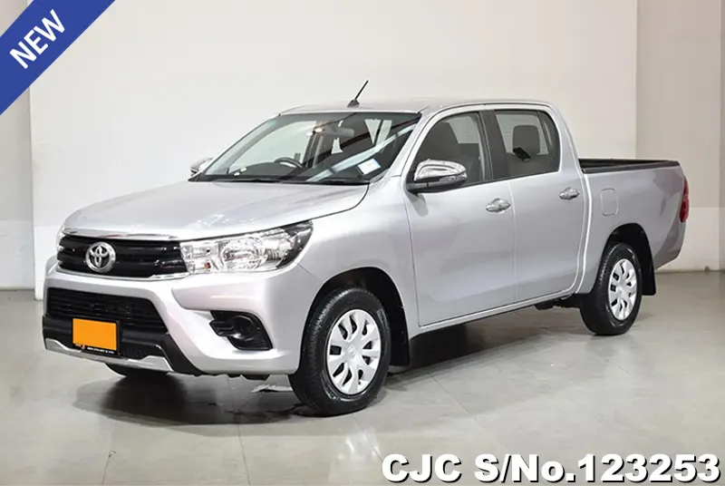 2019 Toyota / Hilux / Revo Stock No. 123253