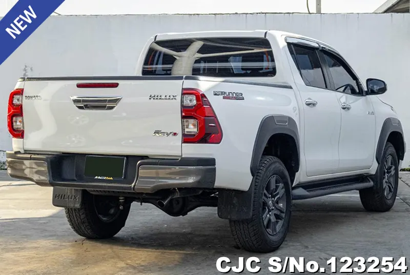 2023 Toyota / Hilux / Revo Stock No. 123254