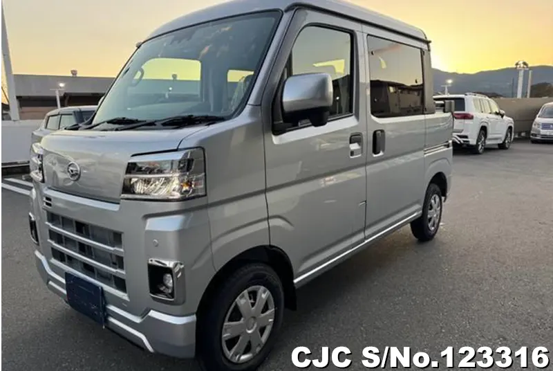 2024 Daihatsu / Hijet Stock No. 123316