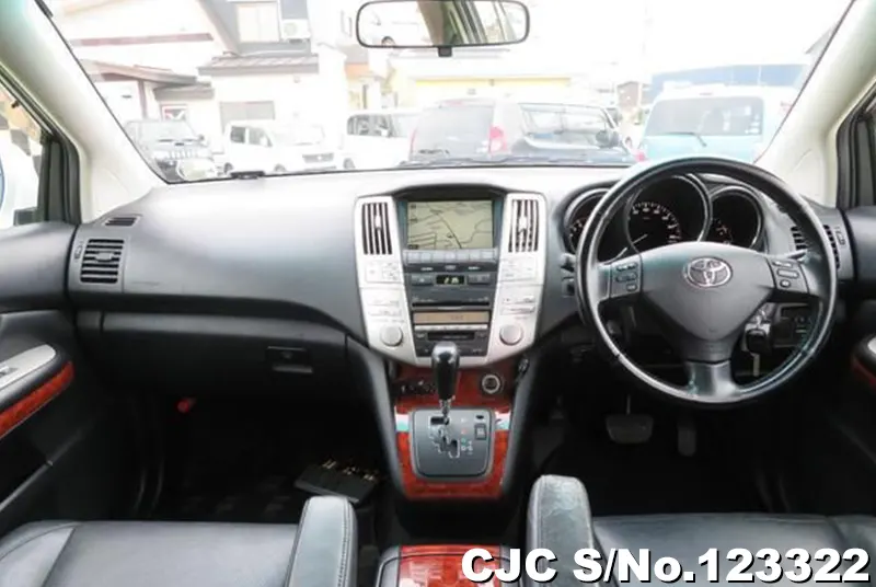 2008 Toyota / Harrier Stock No. 123322