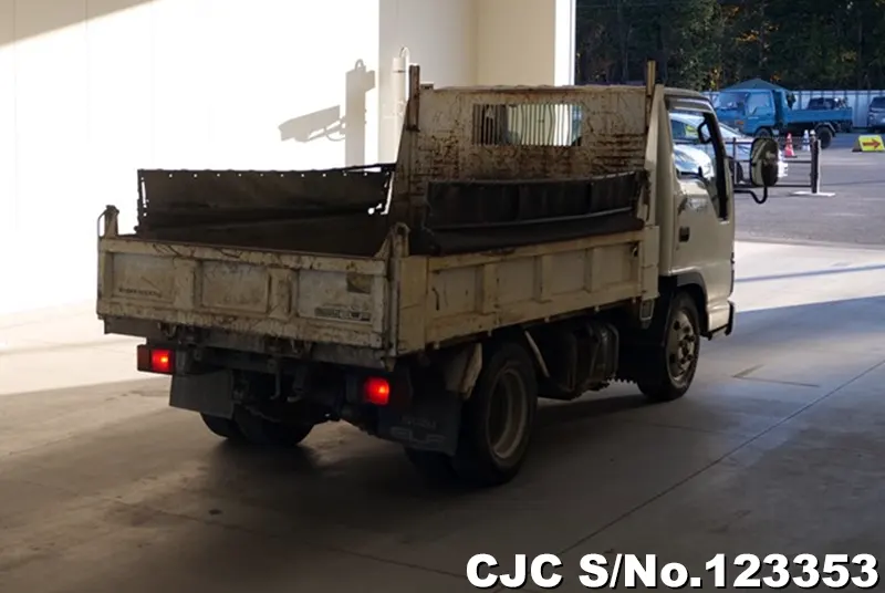 2006 Isuzu / Elf Stock No. 123353