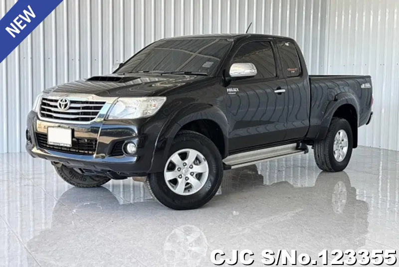 2015 Toyota / Hilux / Vigo Stock No. 123355