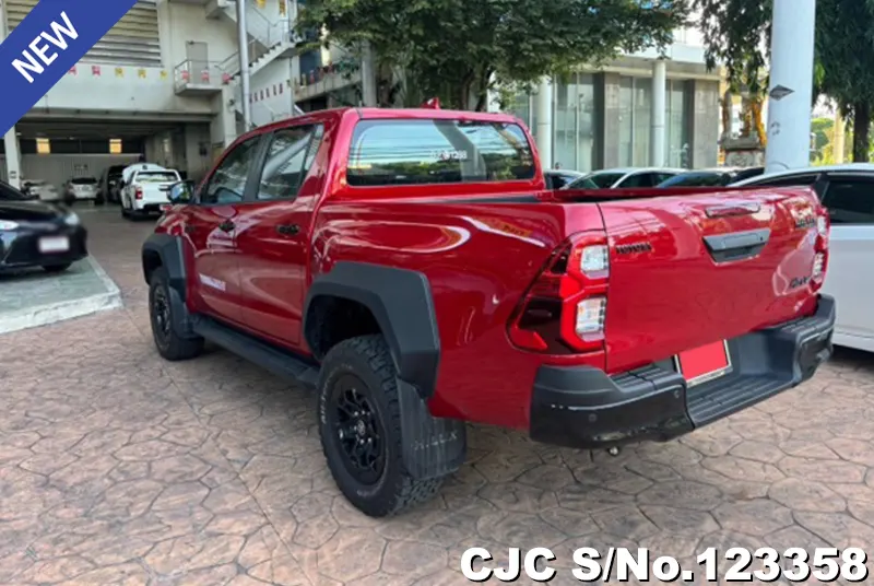 2024 Toyota / Hilux / Revo Stock No. 123358