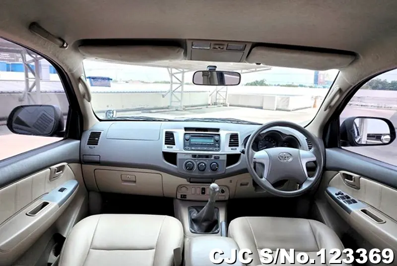 2012 Toyota / Hilux / Vigo Stock No. 123369