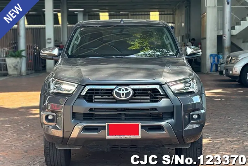 2024 Toyota / Hilux / Revo Stock No. 123370