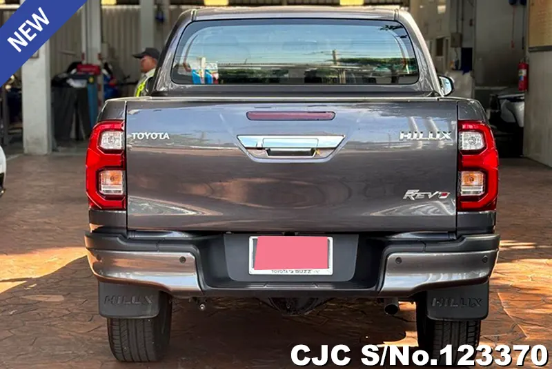 2024 Toyota / Hilux / Revo Stock No. 123370