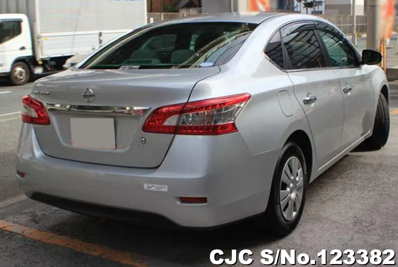 2015 Nissan / Bluebird Sylphy Stock No. 123382