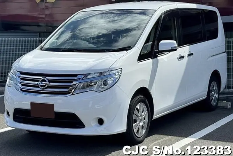 2015 Nissan / Serena Stock No. 123383