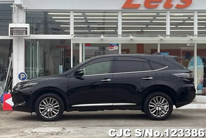 2015 Toyota / Harrier Stock No. 123386