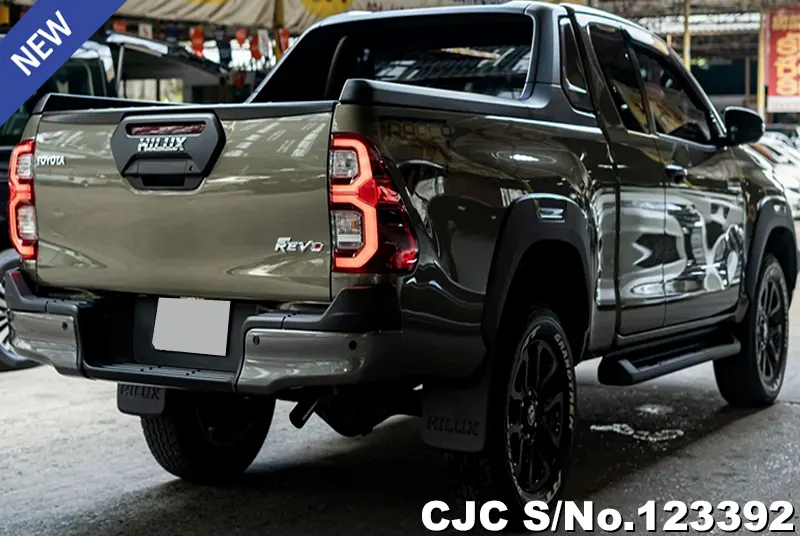 2024 Toyota / Hilux / Revo Rocco Stock No. 123392