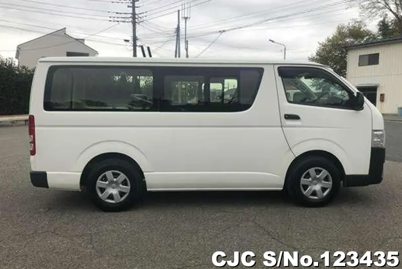 2024 Toyota / Hiace Stock No. 123435