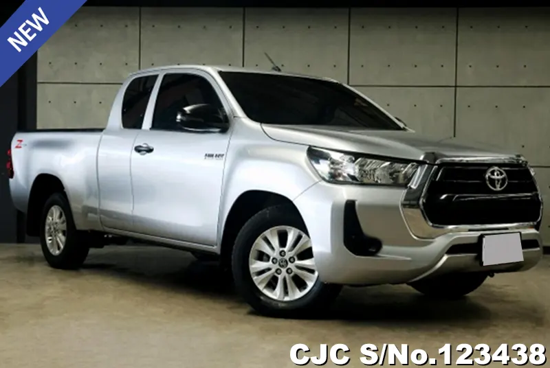 2022 Toyota / Hilux / Revo Stock No. 123438