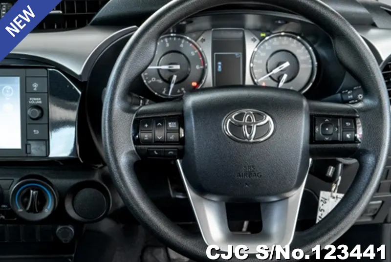 2022 Toyota / Hilux / Revo Stock No. 123441