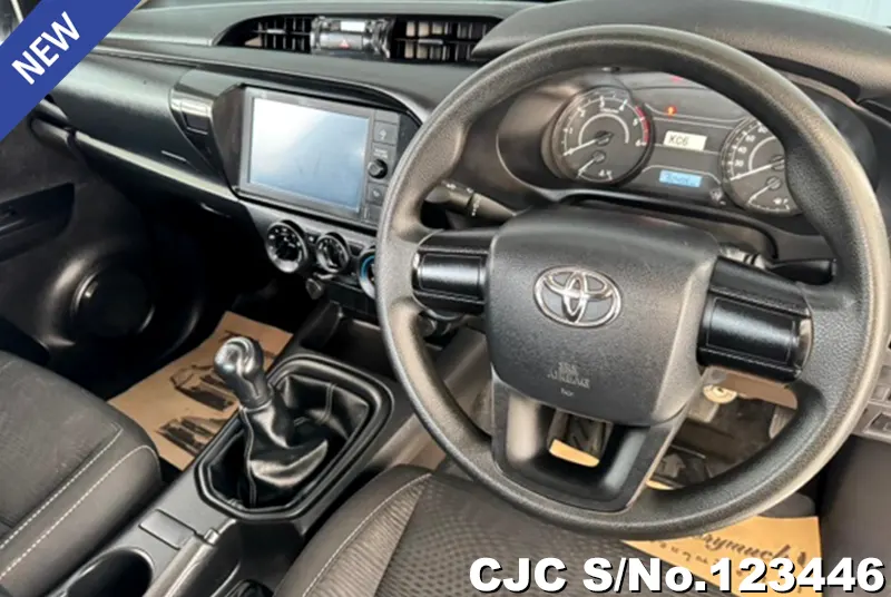 2021 Toyota / Hilux / Revo Stock No. 123446