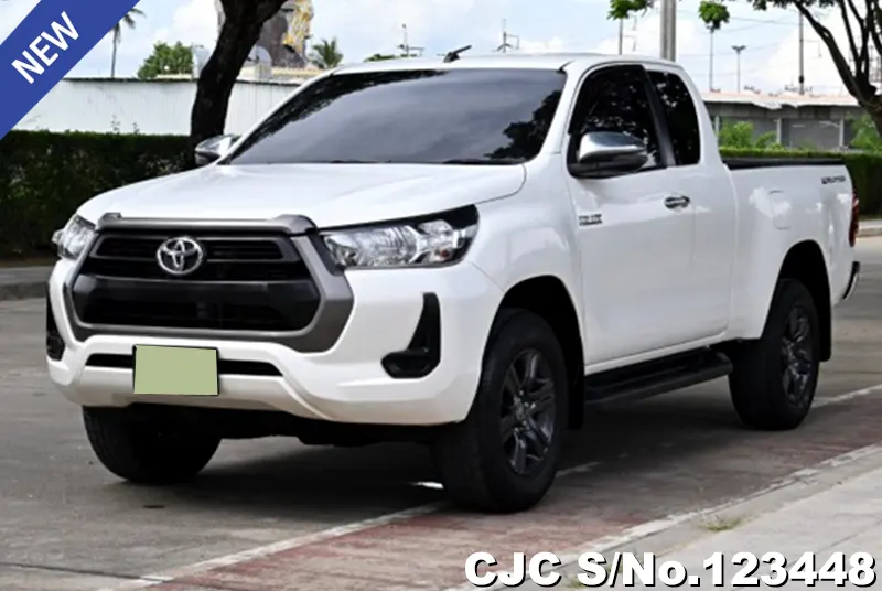 2021 Toyota / Hilux / Revo Stock No. 123448