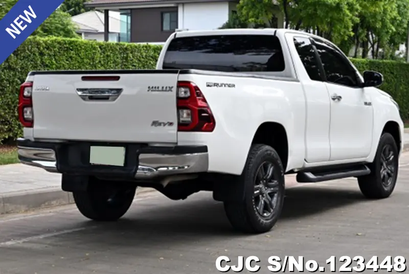 2021 Toyota / Hilux / Revo Stock No. 123448