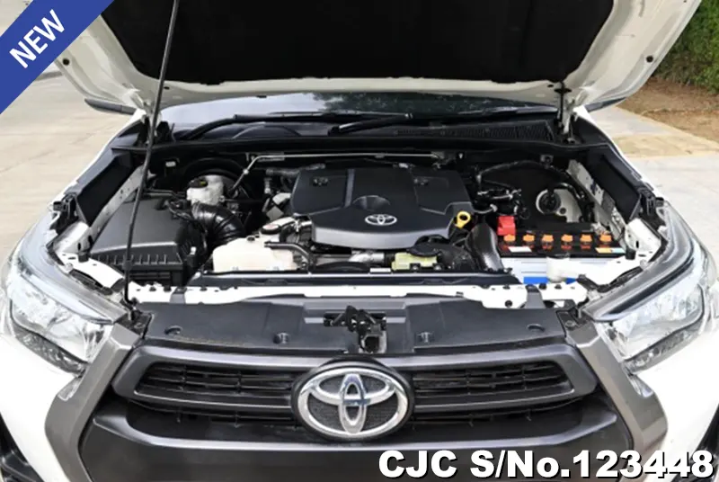 2021 Toyota / Hilux / Revo Stock No. 123448