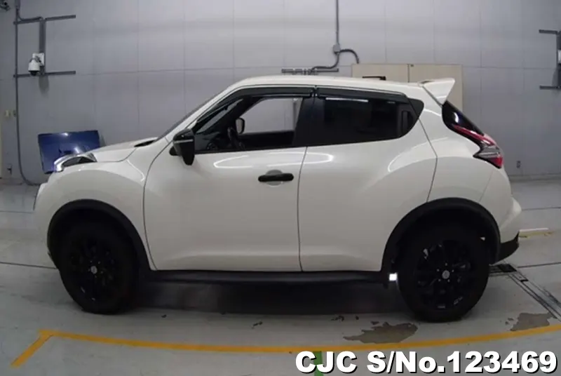 2014 Nissan / Juke Stock No. 123469