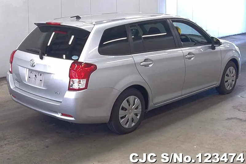 2013 Toyota / Corolla Fielder Stock No. 123474