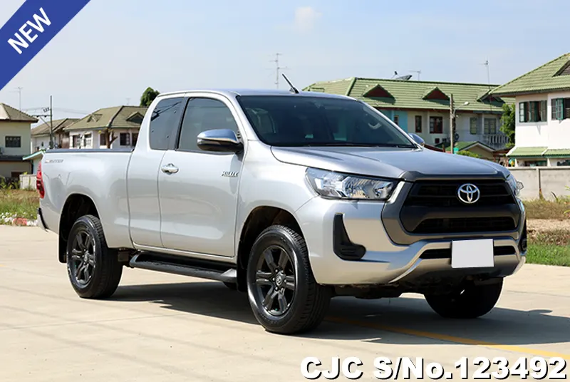 2020 Toyota / Hilux / Revo Stock No. 123492