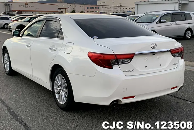 2016 Toyota / Mark X Stock No. 123508