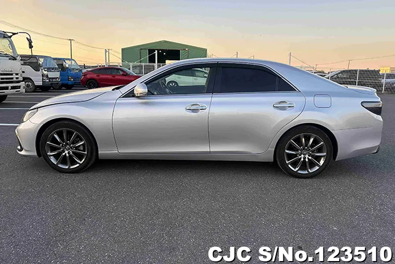 2019 Toyota / Mark X Stock No. 123510