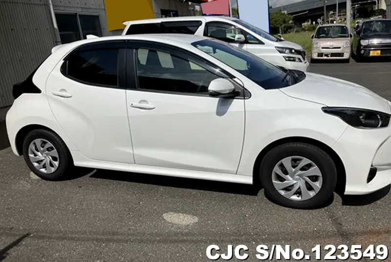 2024 Toyota / Yaris Stock No. 123549