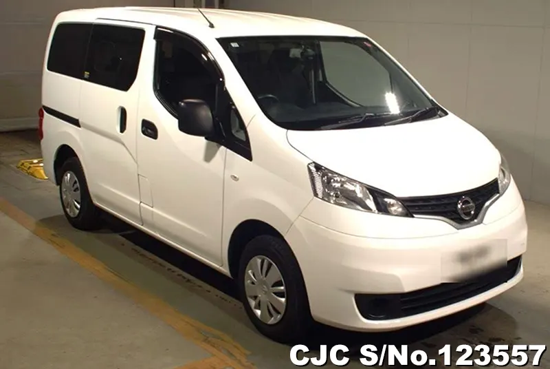 Nissan / NV200 2019