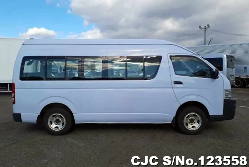 2007 Toyota / Hiace Stock No. 123558