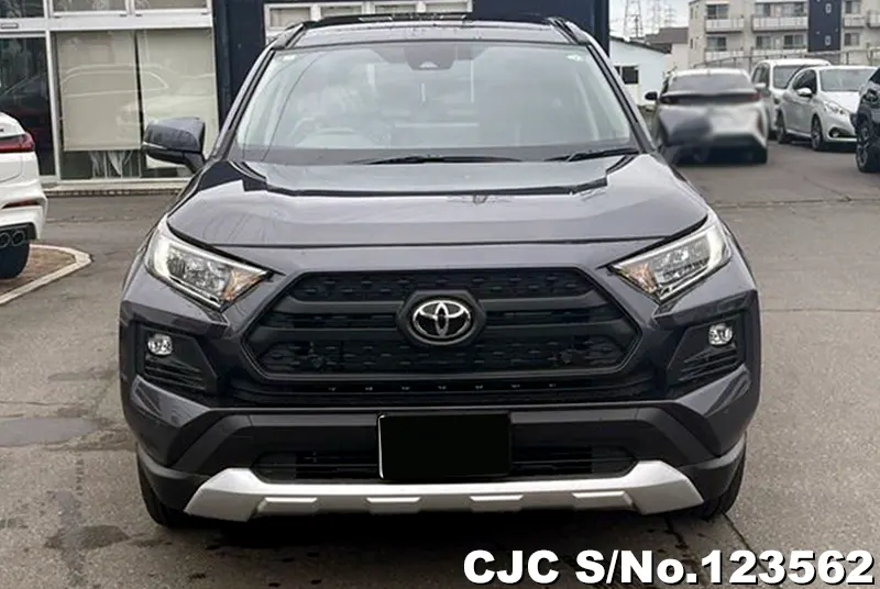 2024 Toyota / Rav4 Stock No. 123562