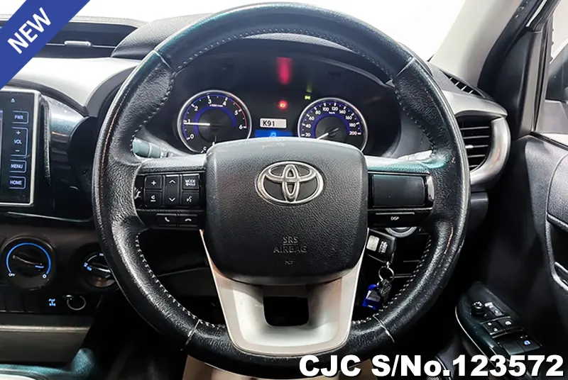 2018 Toyota / Hilux / Revo Stock No. 123572