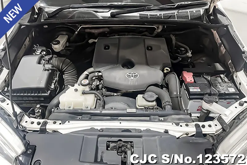 2018 Toyota / Hilux / Revo Stock No. 123572