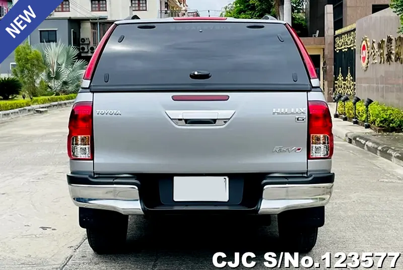 2019 Toyota / Hilux / Revo Stock No. 123577