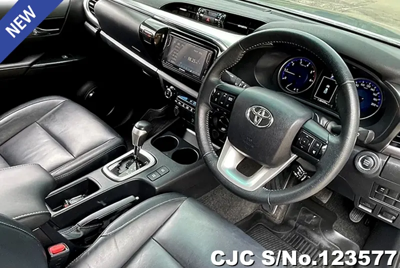 2019 Toyota / Hilux / Revo Stock No. 123577