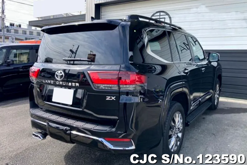 2023 Toyota / Land Cruiser Stock No. 123590