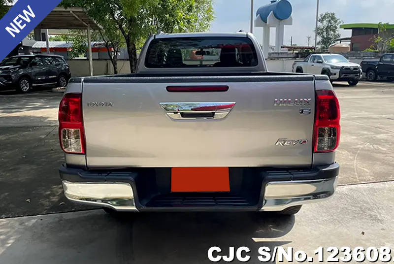 2019 Toyota / Hilux / Revo Stock No. 123608