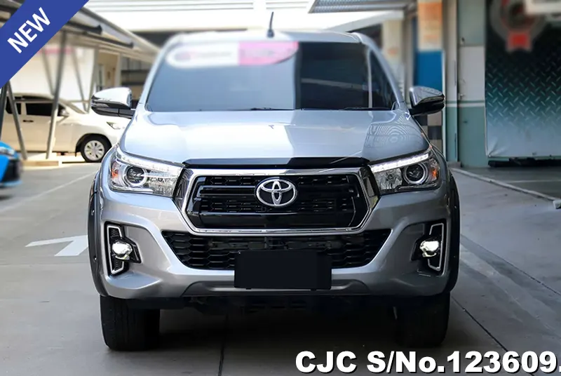 2019 Toyota / Hilux / Revo Stock No. 123609