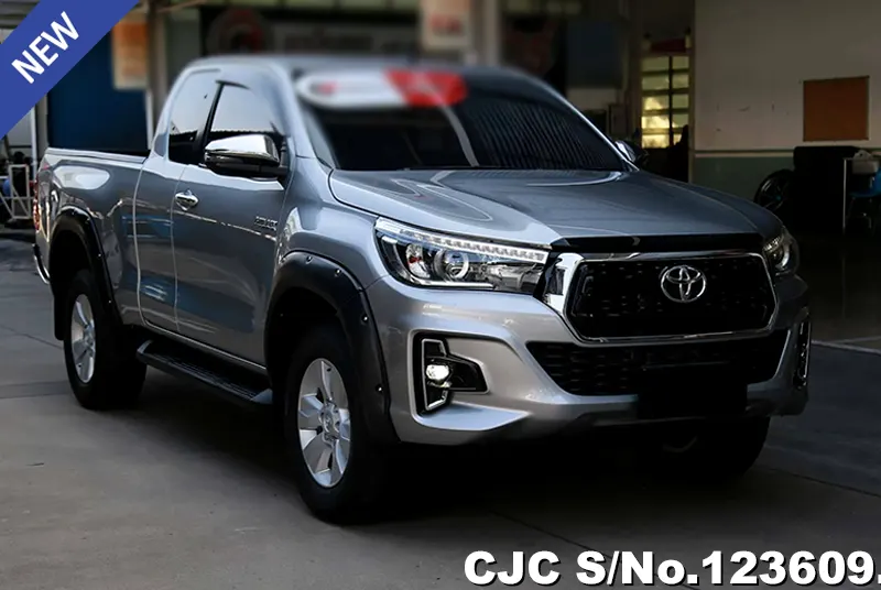 2019 Toyota / Hilux / Revo Stock No. 123609