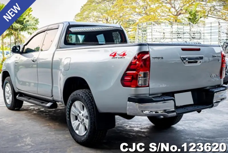 2019 Toyota / Hilux / Revo Stock No. 123620