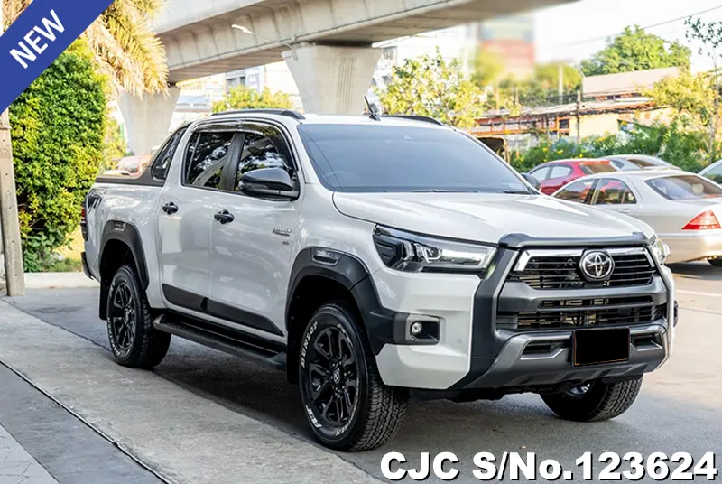 2021 Toyota / Hilux / Revo Stock No. 123624