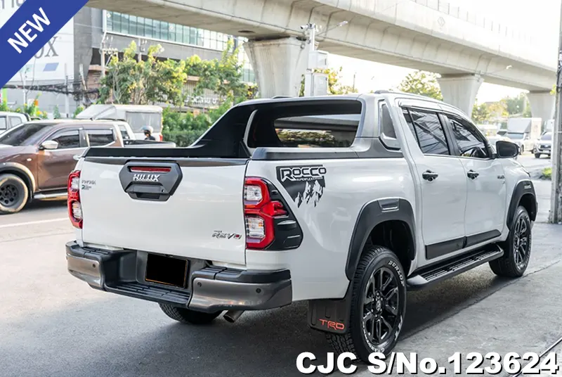 2021 Toyota / Hilux / Revo Stock No. 123624