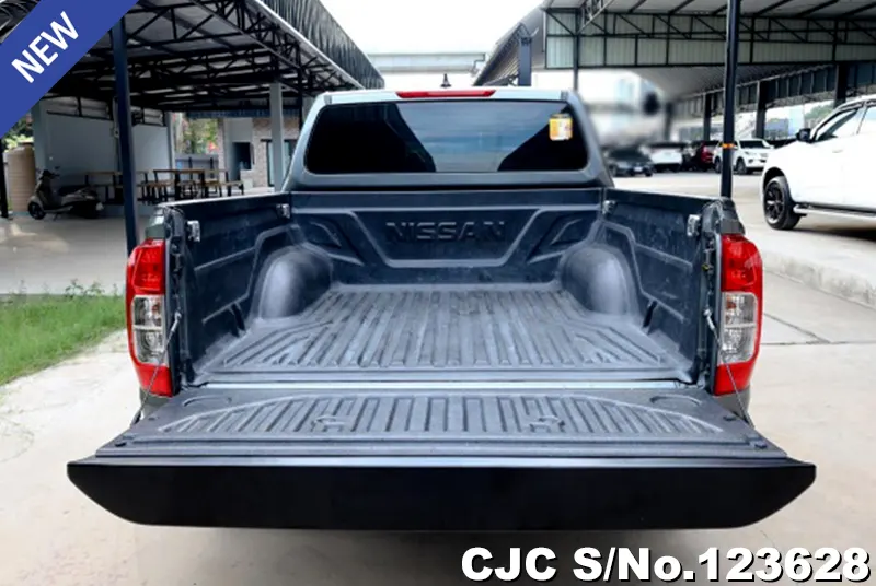 2019 Nissan / Navara Stock No. 123628