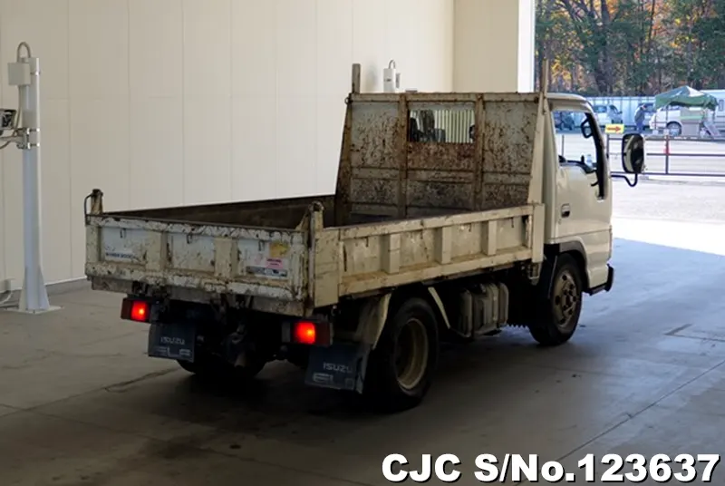 2006 Isuzu / Elf Stock No. 123637