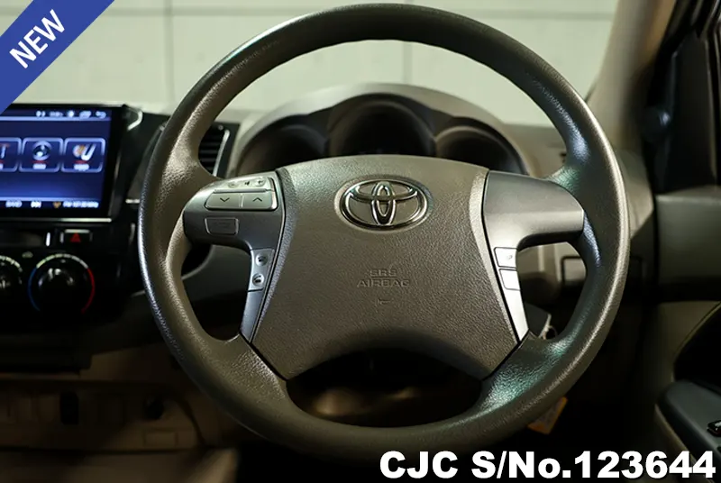 2012 Toyota / Hilux / Vigo Stock No. 123644