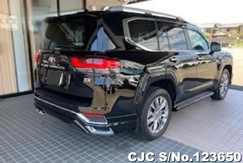 2023 Toyota / Land Cruiser Stock No. 123650