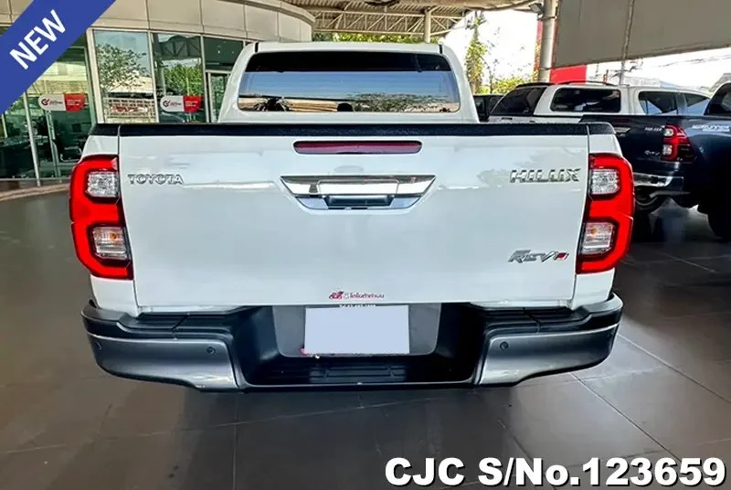 2023 Toyota / Hilux / Revo Stock No. 123659