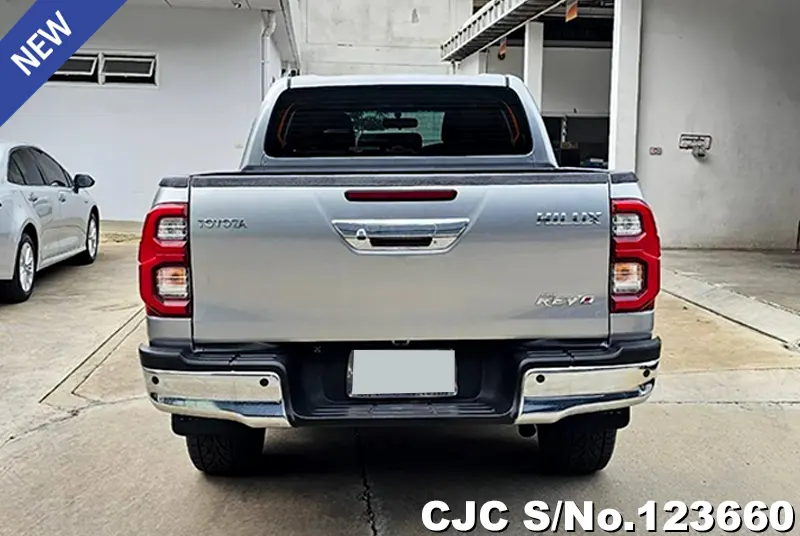 2020 Toyota / Hilux / Revo Stock No. 123660