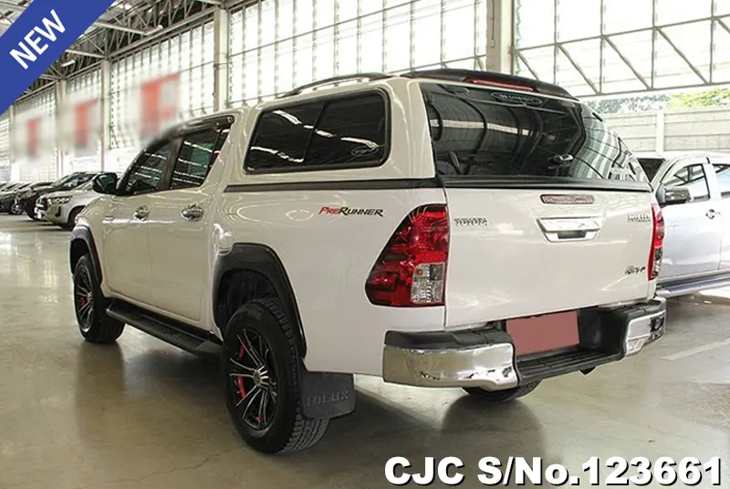 2019 Toyota / Hilux / Revo Stock No. 123661