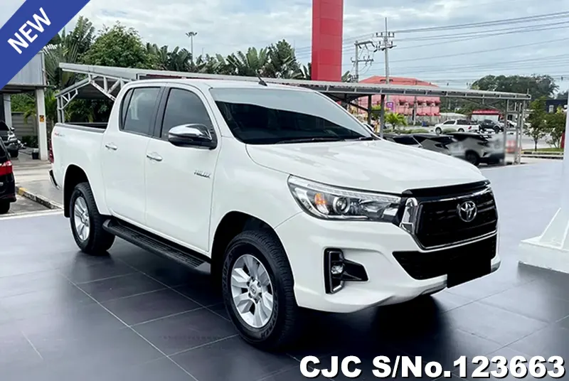 2018 Toyota / Hilux / Revo Stock No. 123663