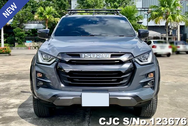 Isuzu D-Max in Gray for Sale Image 4